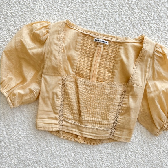 REFORMATION Cilantro Top in Parmesan 0 - Picture 3 of 6